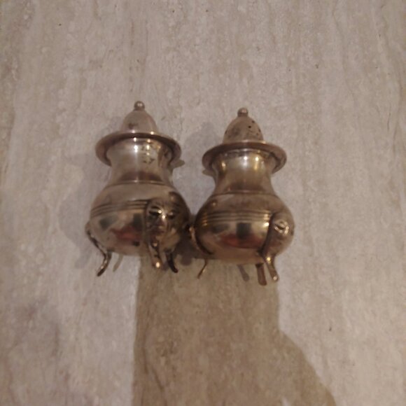 Vintage International Silver Co Tableware Salt And Pepper Shaker Set Of 2 - Picture 2 of 6
